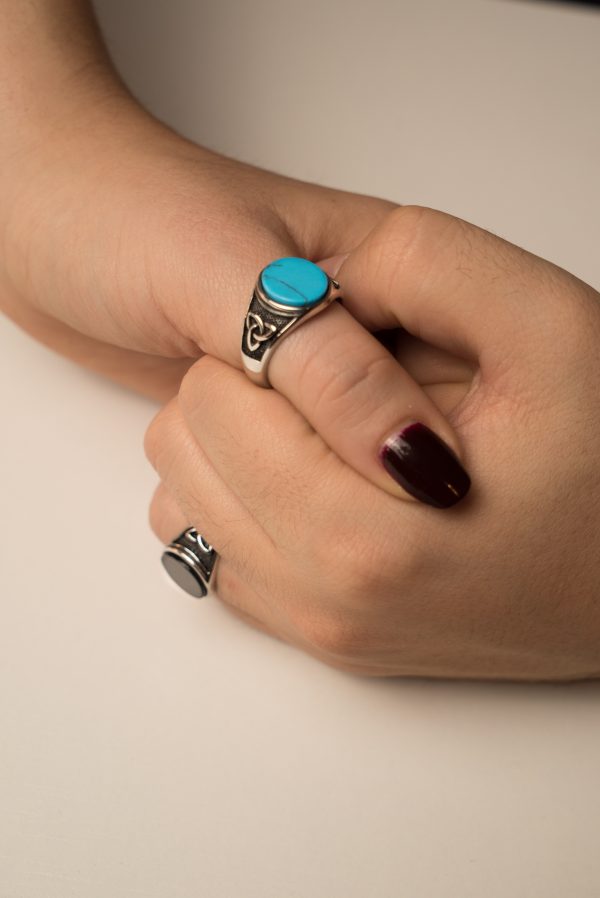 Anello Trischele con pietra naturale