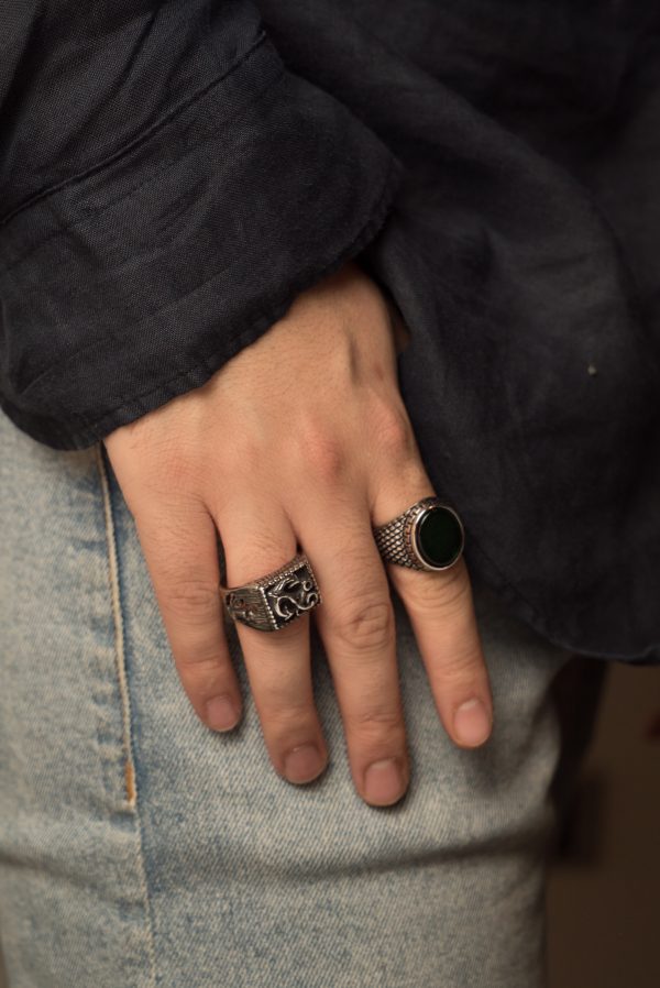 Anello con pietra - immagine 2