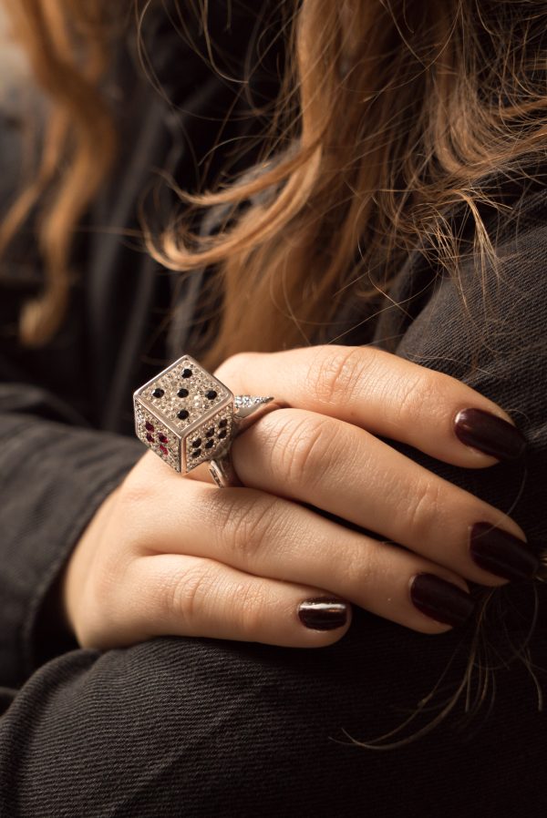 Anello cubo
