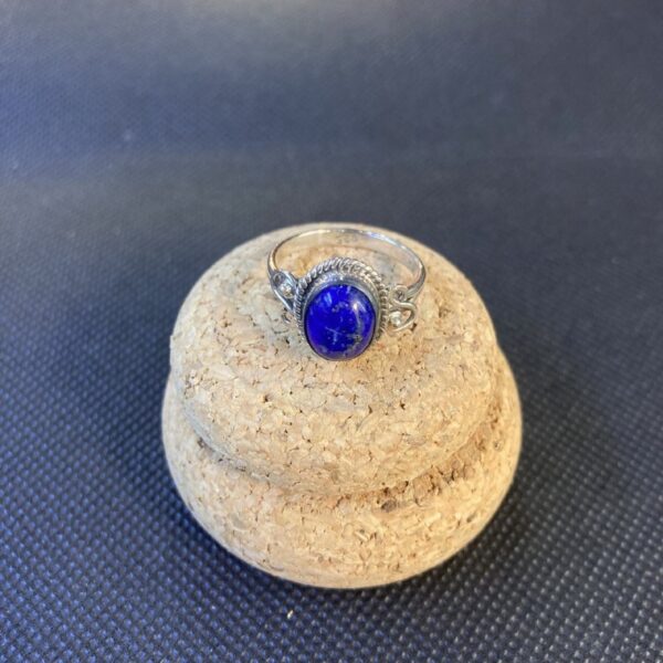 Anello con pietra naturale - immagine 10