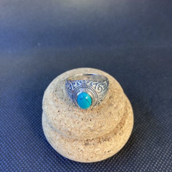 Anello con pietra naturale - immagine 3