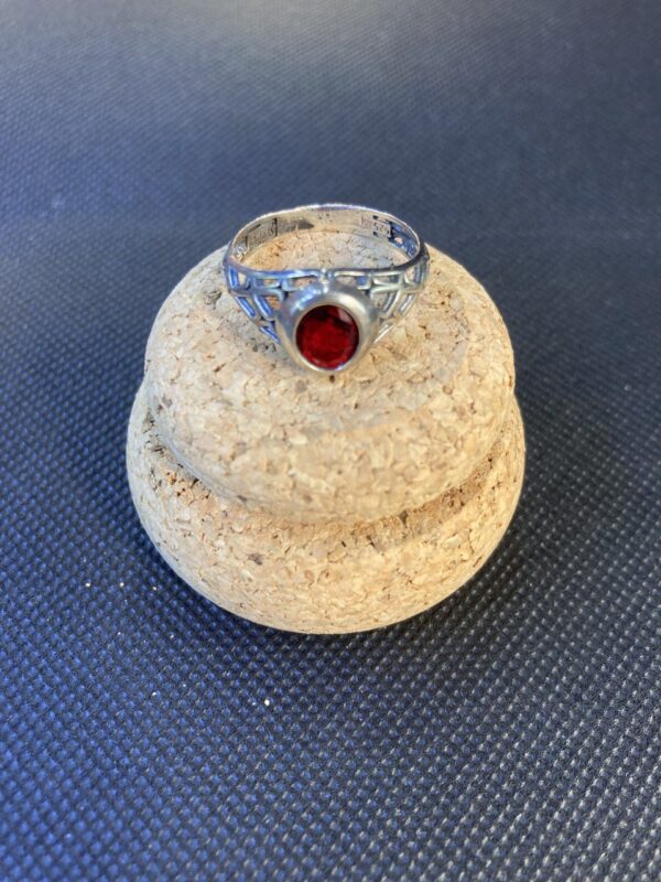 Anello con pietre naturali - immagine 4