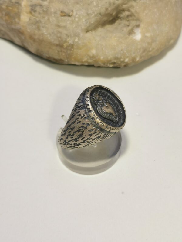 Anello cuore sacro - immagine 2