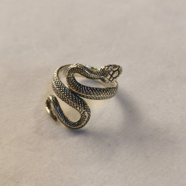 Anello serpe