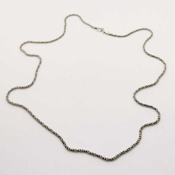 Collana stile catena a corda - immagine 2
