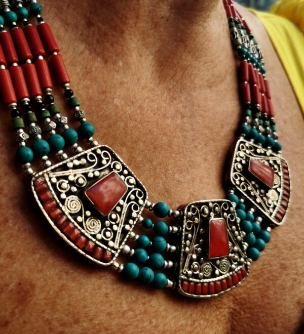 Tibet - Collana Corallo Turchese - immagine 2