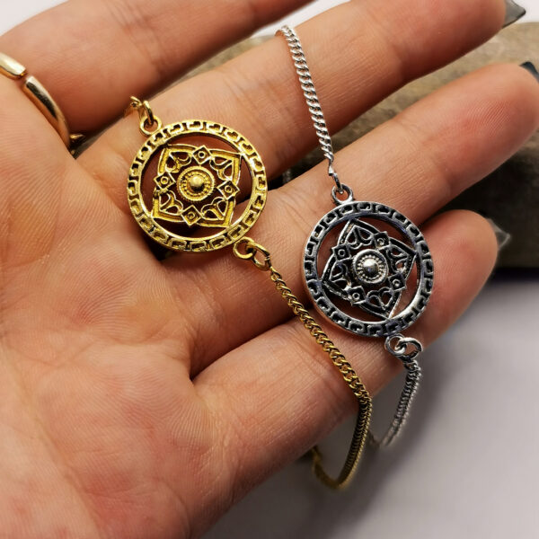 Tribal bracalet