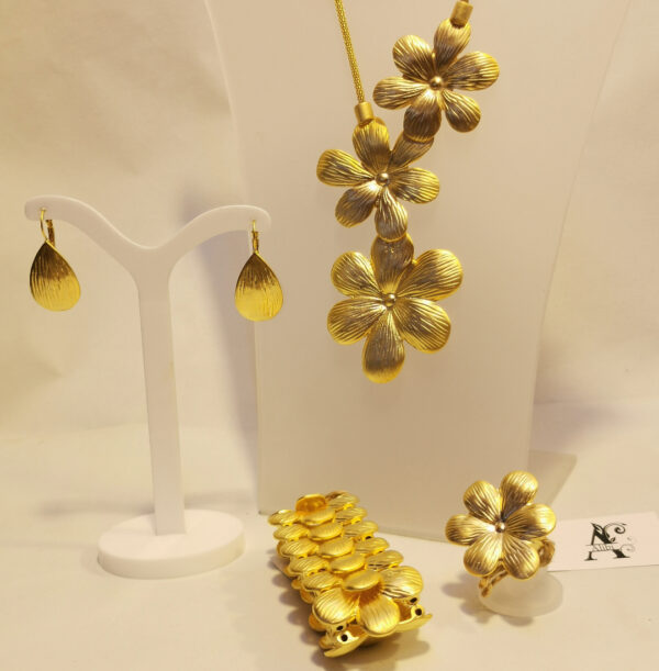Flowers set - etnic style