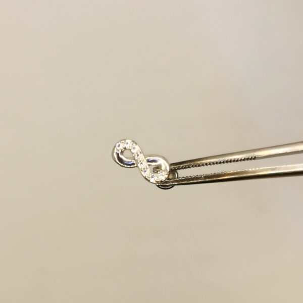 Infinity Labret