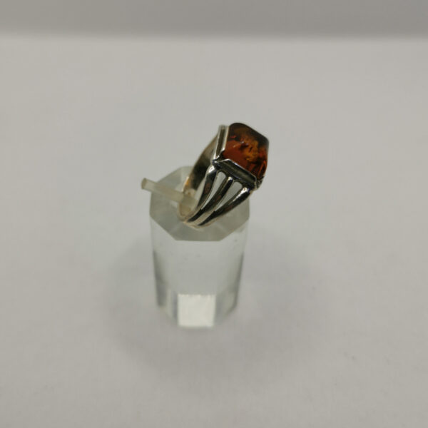 Anello con Ambra - immagine 3