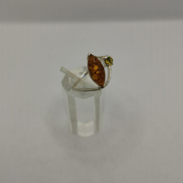 Anello con Ambra - immagine 2