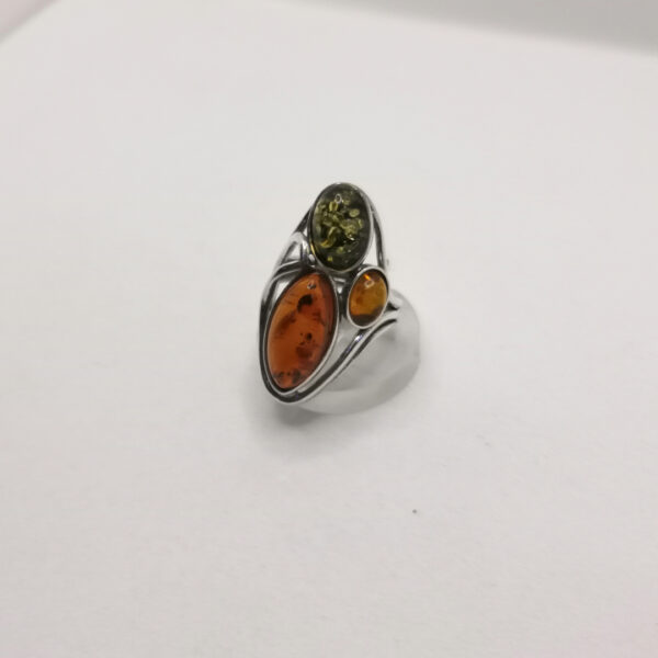 Anello con Ambra - immagine 3