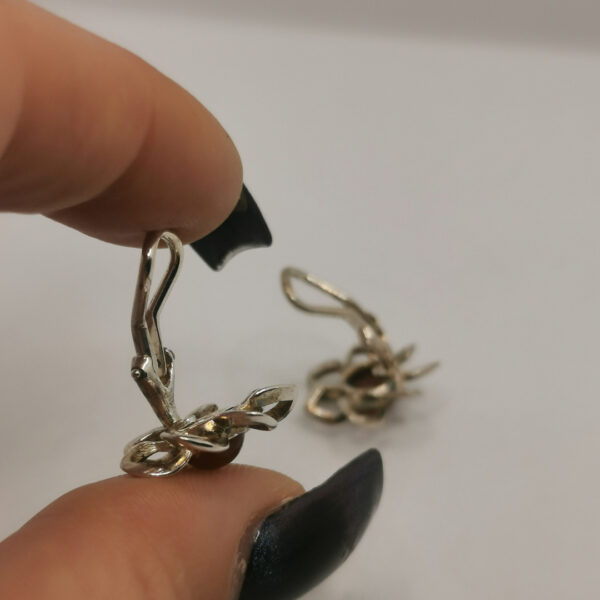 Orecchini a clip fiore - immagine 3