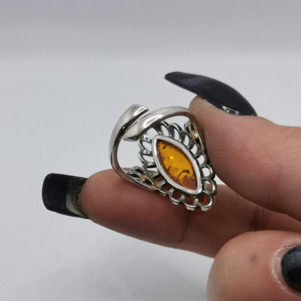 Anello con Ambra - immagine 4