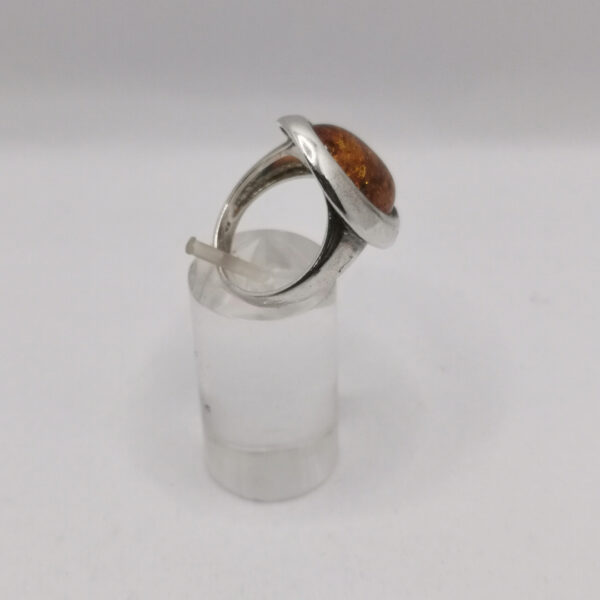 Anello con Ambra - immagine 2