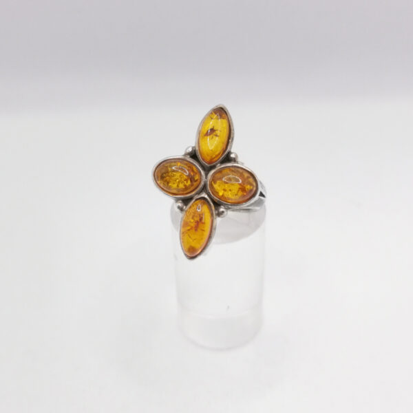 Anello con Ambra - immagine 2