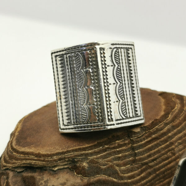 Anello Pagoda