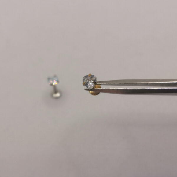 Crystal Heart Labret