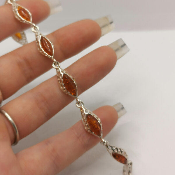 Bracciale navette cabochon con ambra - immagine 2