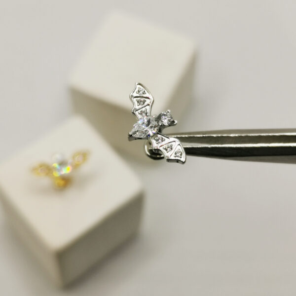 Little crystal Bat - immagine 3