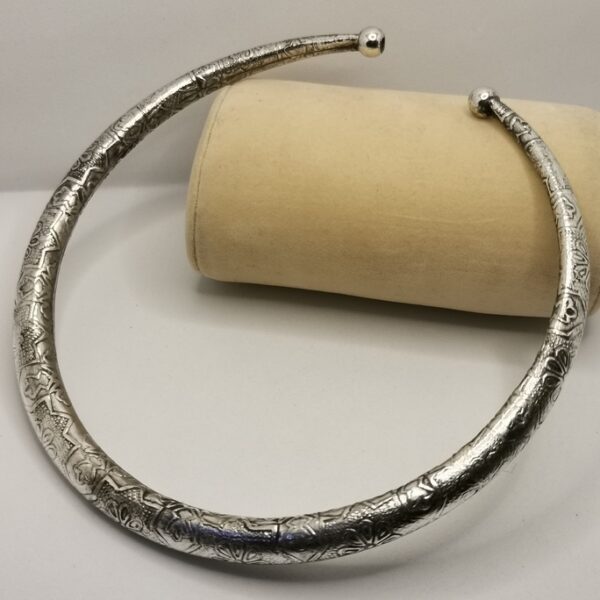 Chocker etnico - immagine 6