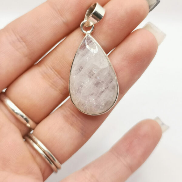 Pendant - Moonstone variety