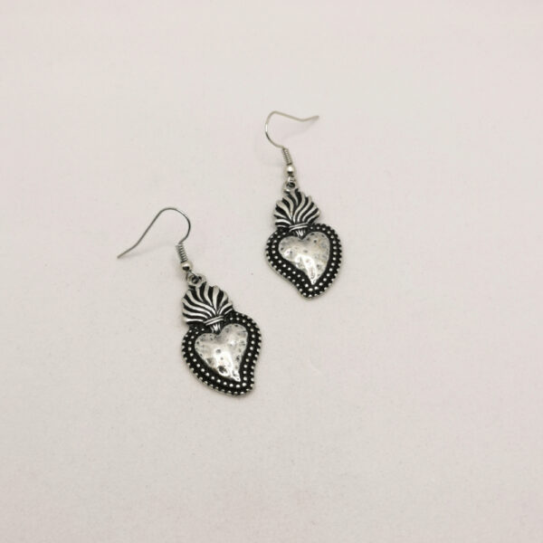 Vintage earrings - Cuore sacro - immagine 2
