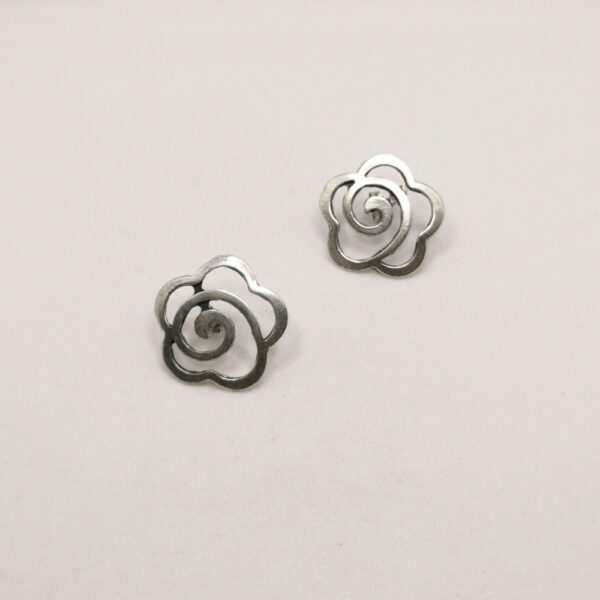 Vintage earrings - Flower - immagine 2