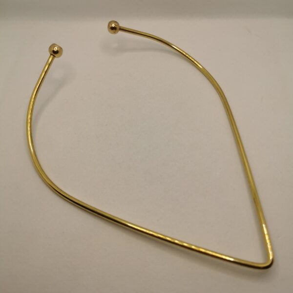 Chocker Spine