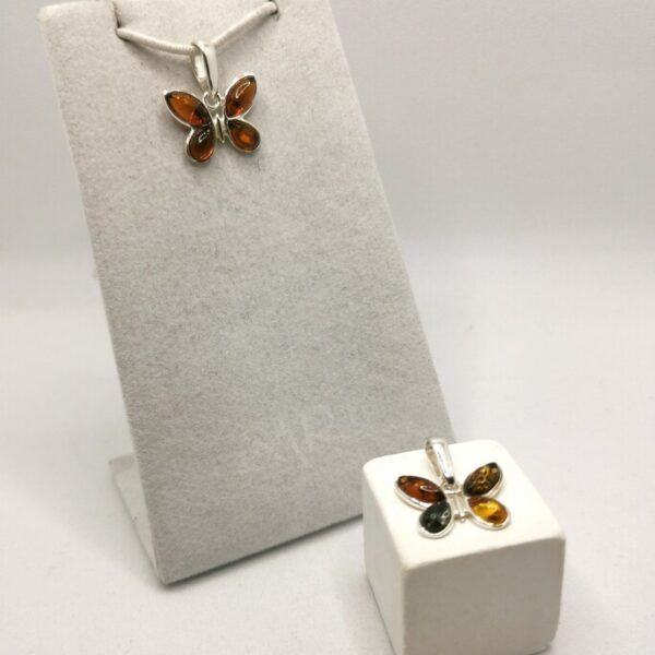 Amber Butterfly Pendant - immagine 3