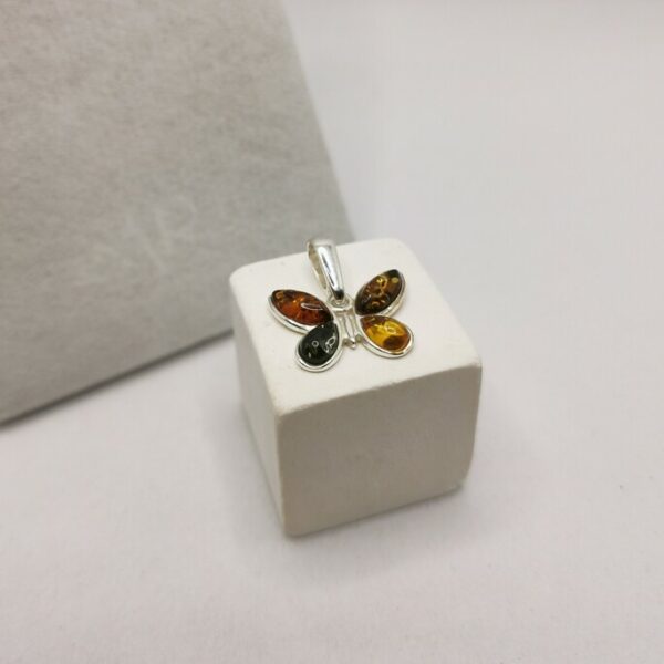 Amber Butterfly Pendant - immagine 6