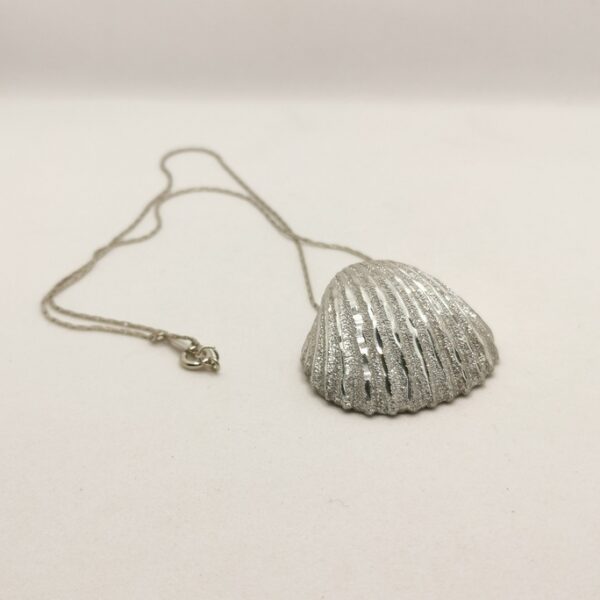 Diamond-coated aluminium necklace - Shell - immagine 2