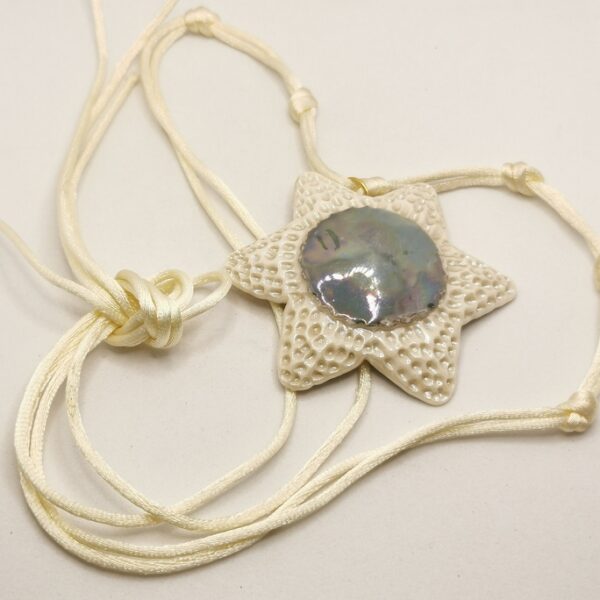 Ceramic - Cream Flower
