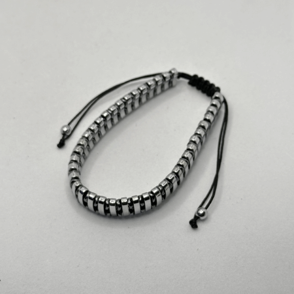 Bracciale ematite punto e linea - immagine 3